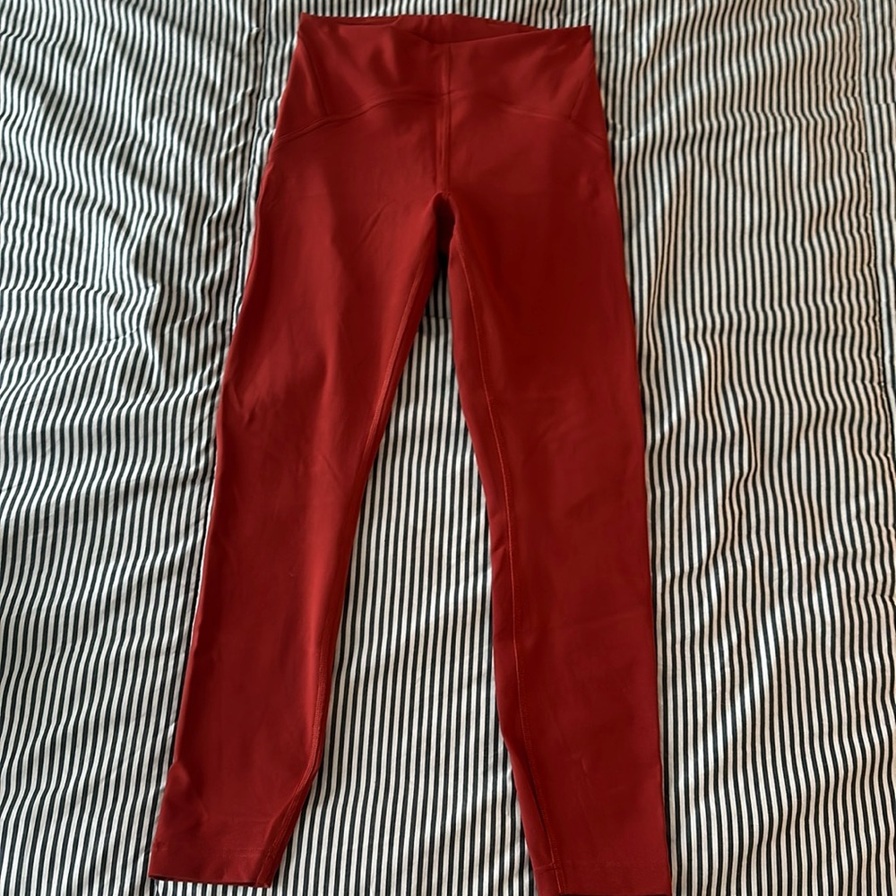 Lululemon ceyenne legging size 6 7/8 length